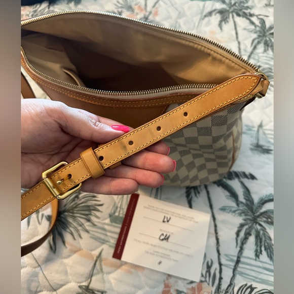 Louis Vuitton Siracusa Damier Azur MM 🌼🌻 - Picture 3 of 16